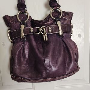 B Makowsky Elegant Purple Leather Women's Bag